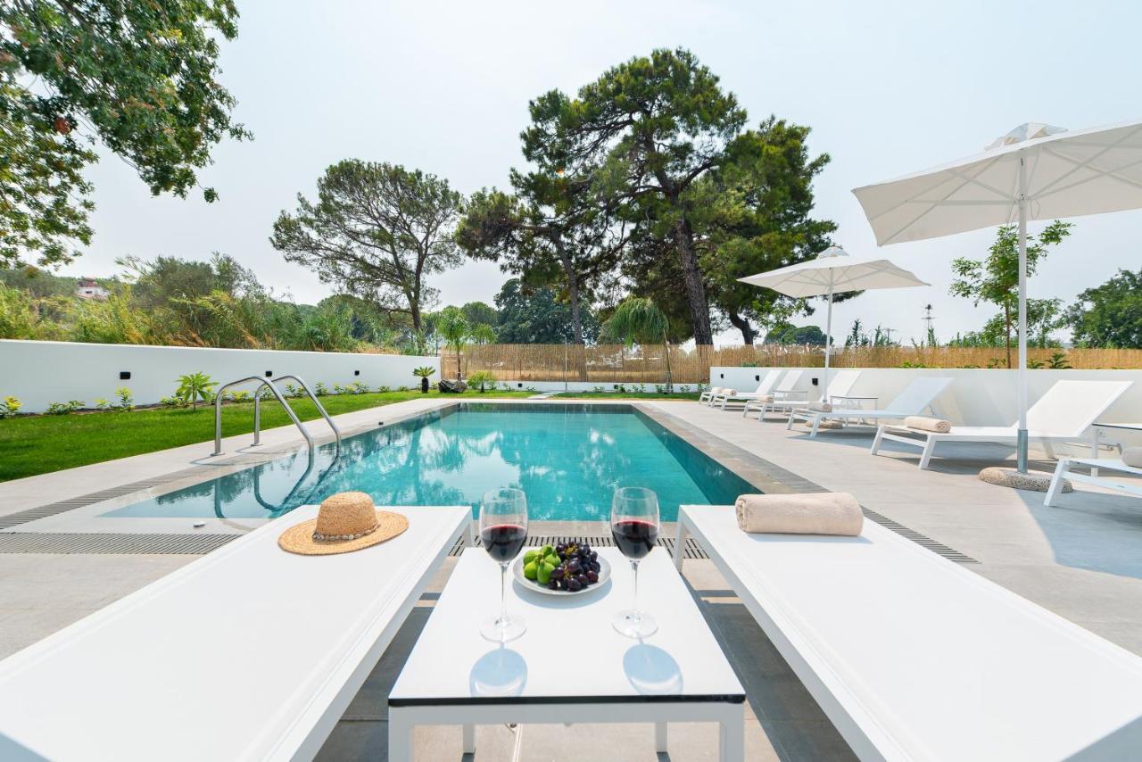 Aurum Villa *